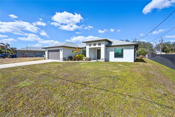 Property Photo:  3914 39th Street SW  FL 33976 