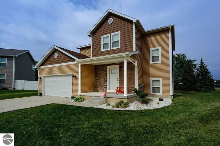 Property Photo:  1541 Batson Place  MI 48858 