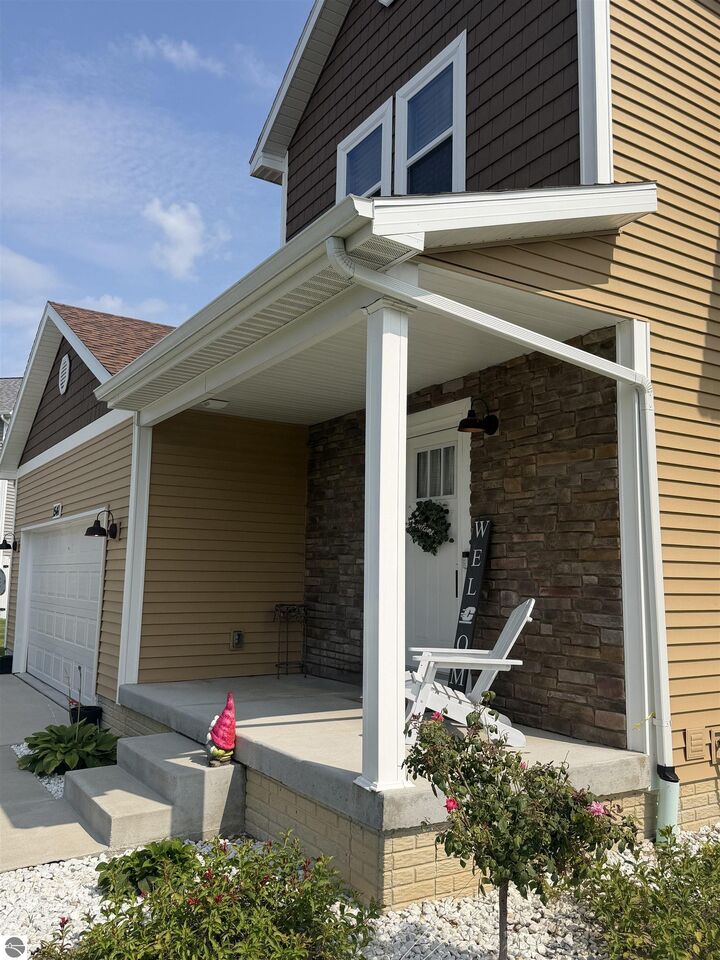 Property Photo: 1541 Batson Place MI 48858