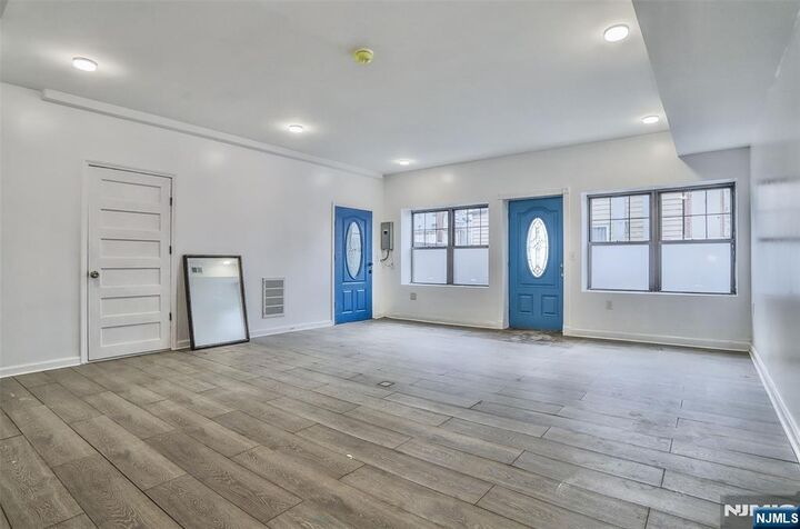 Property Photo:  9017 Riverside Place House  NJ 07047 