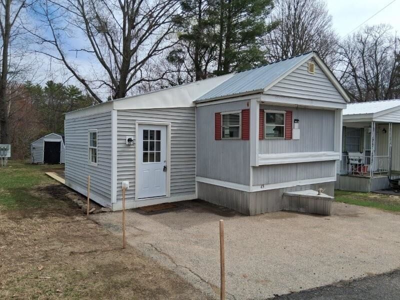 Property Photo:  65 Polly Ann Park  NH 03820 