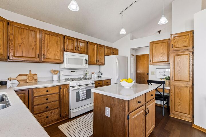 Property Photo:  1011 Boston Hill Road  MN 55123 