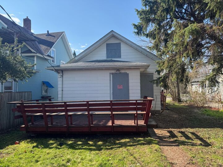 Property Photo:  1211 Juno Avenue  MN 55116 