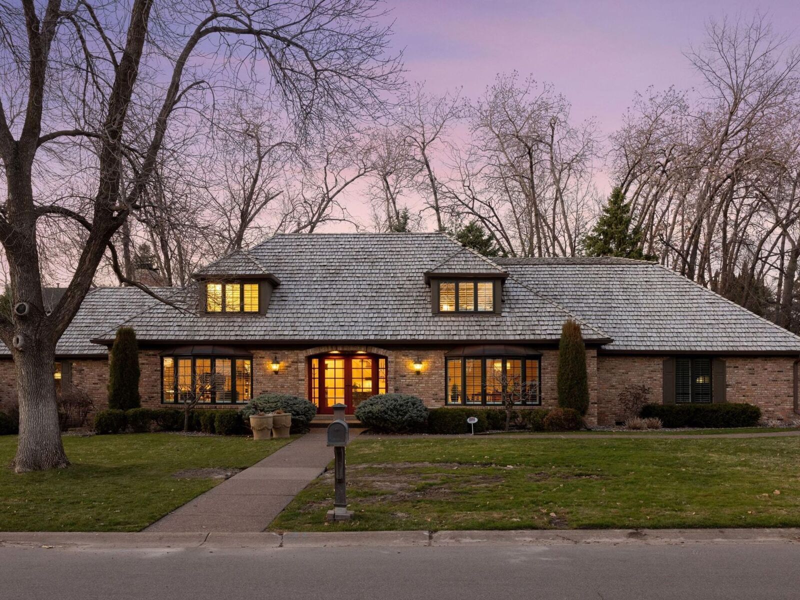 Property Photo:  6500 Willow Wood Road  MN 55436 
