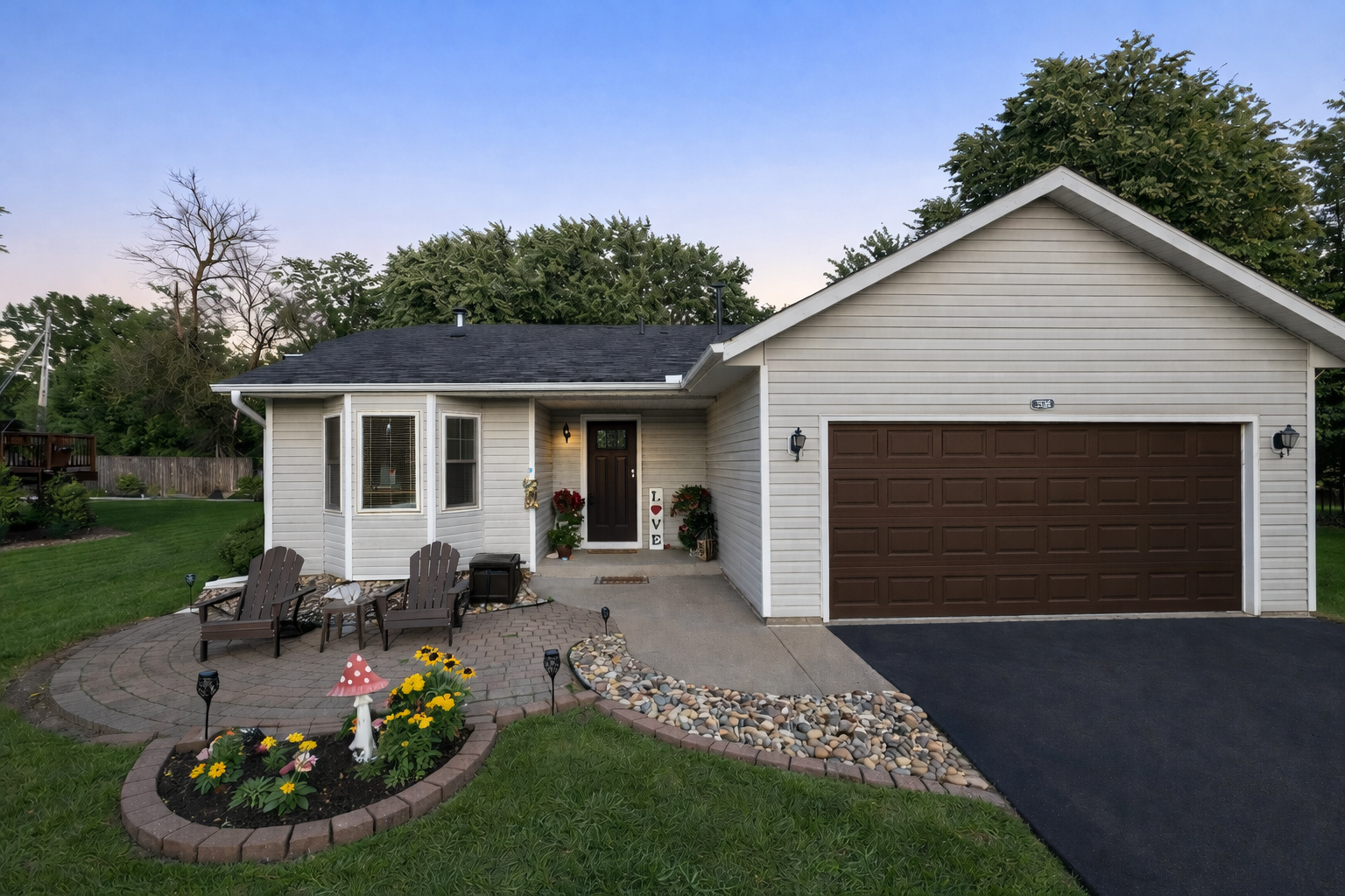 Property Photo:  3520 Dell Court S  MN 55110 
