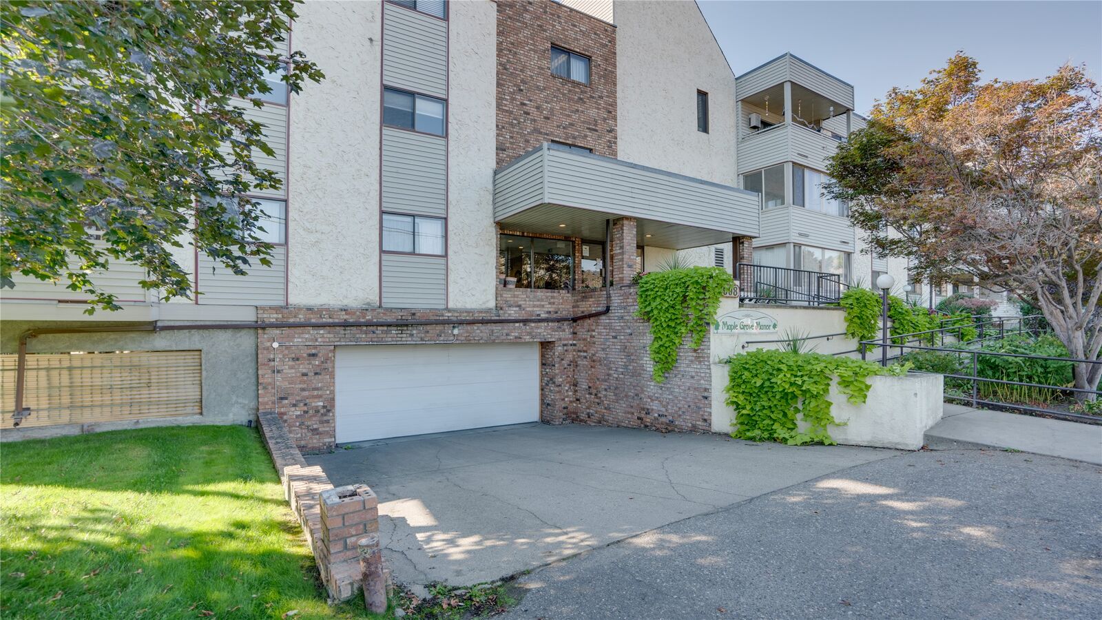 Property Photo: 3608 27 Avenue 105 BC V1T 1S4
