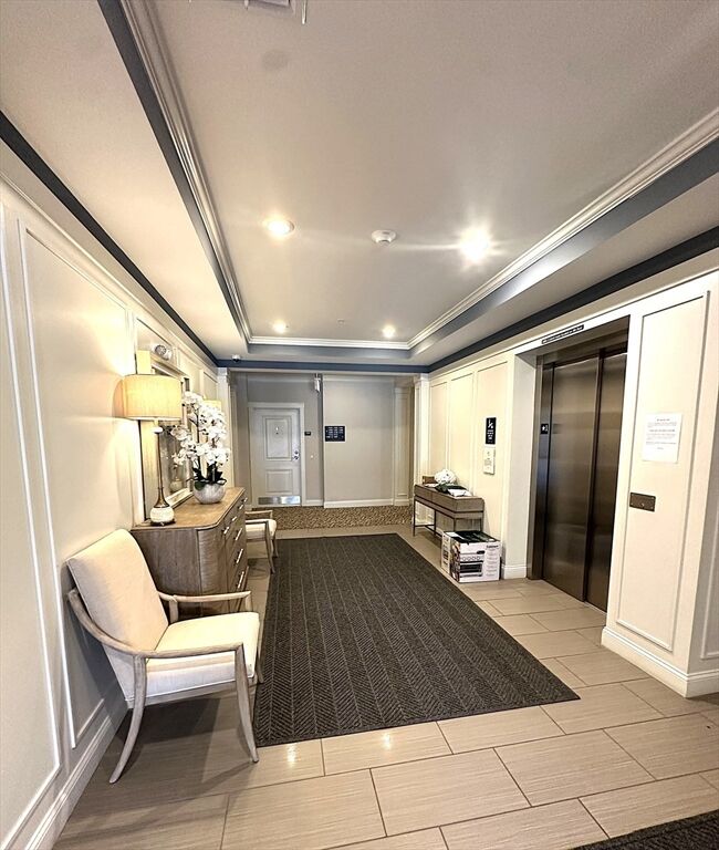 Property Photo: 1108 Pennington Dr 1108 MA 02081