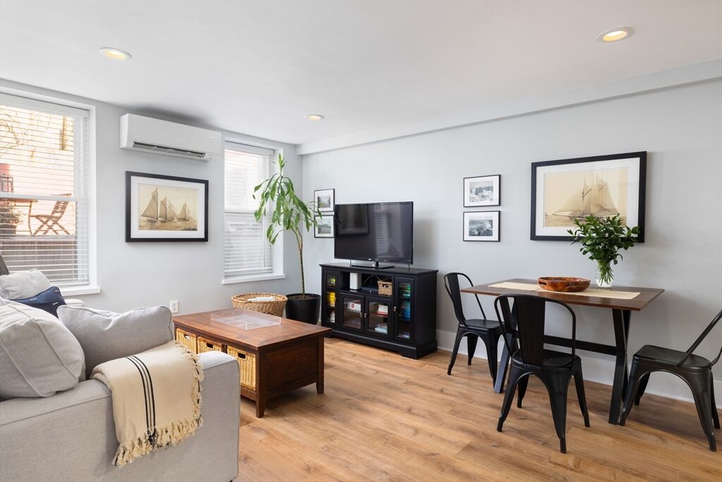 Property Photo:  75 Waltham St 1  MA 02118 