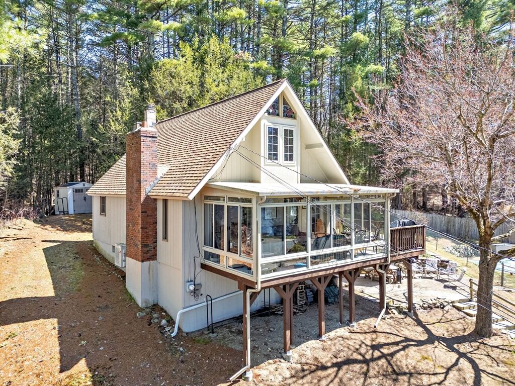 Property Photo:  105 Shoreline Dr  MA 01082 
