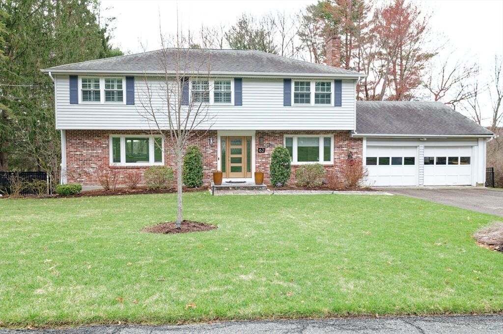 Property Photo:  62 Ledgewood Rd  MA 01701 