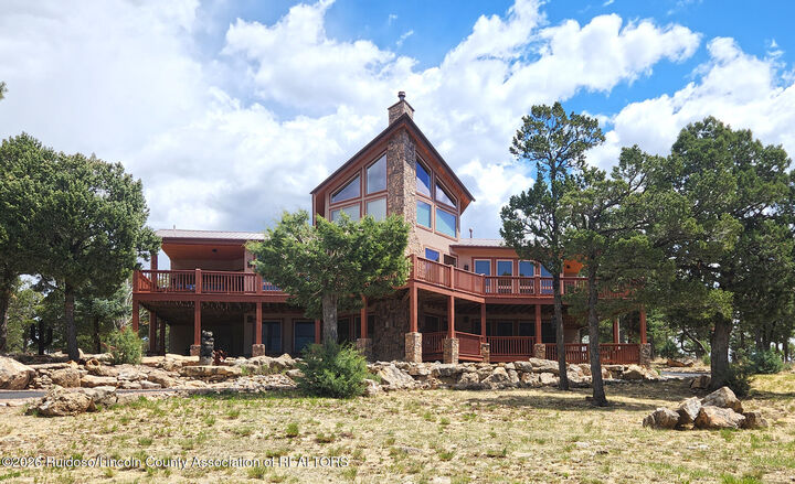 Property Photo:  507 Excalibur Road  NM 88345 