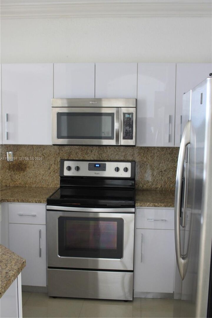 Property Photo:  11675 NW 78th Ln 0  FL 33178 