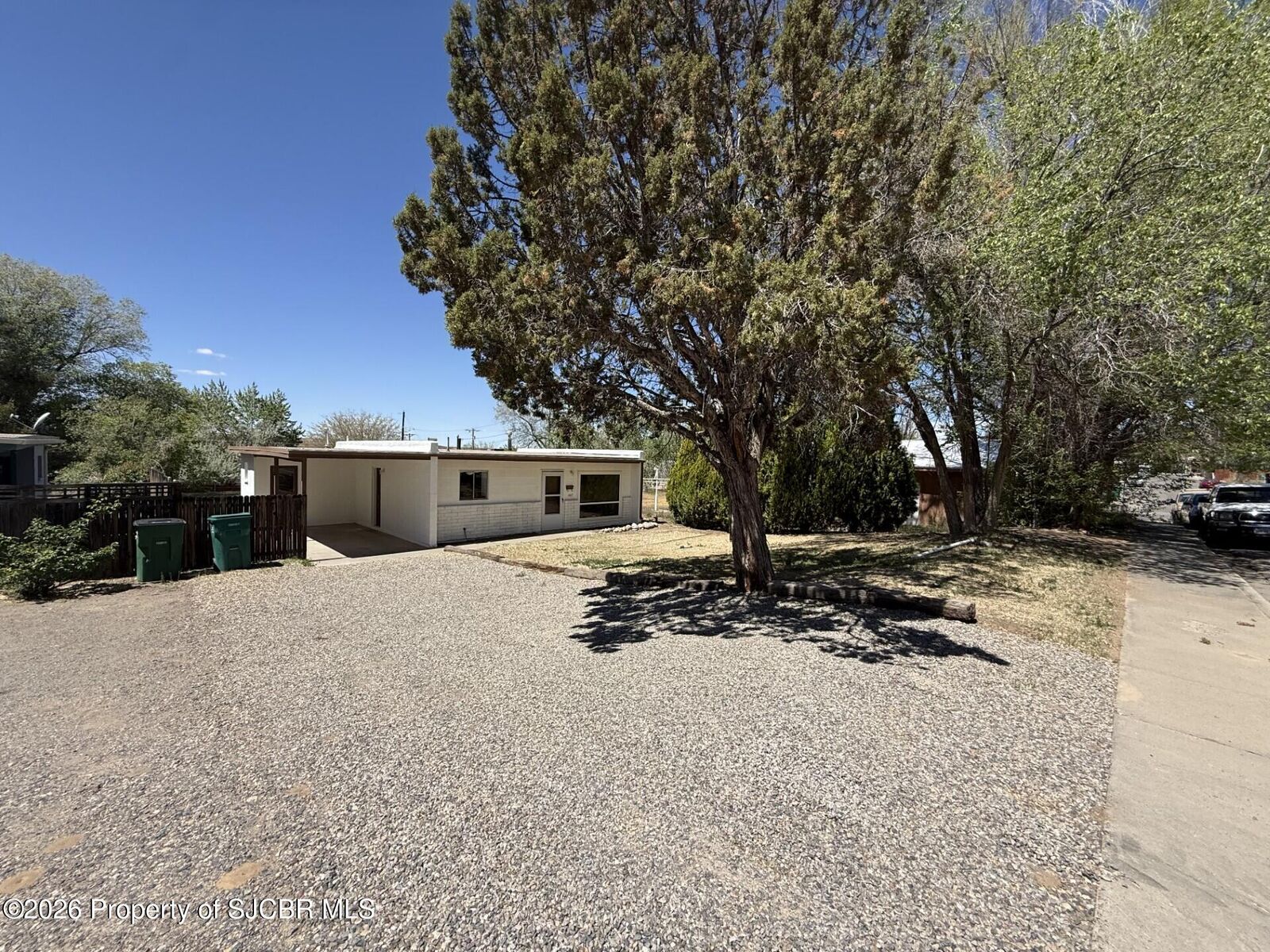 Property Photo:  1017 N Orchard Drive  NM 87401 