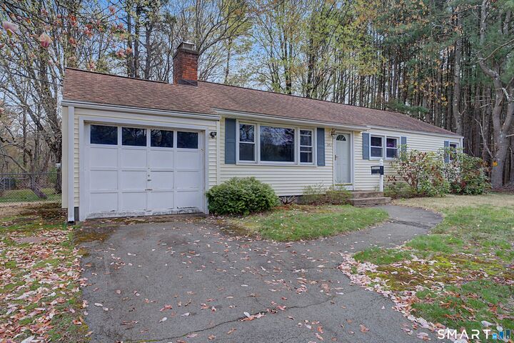 Property Photo:  143 South New Road  CT 06518 