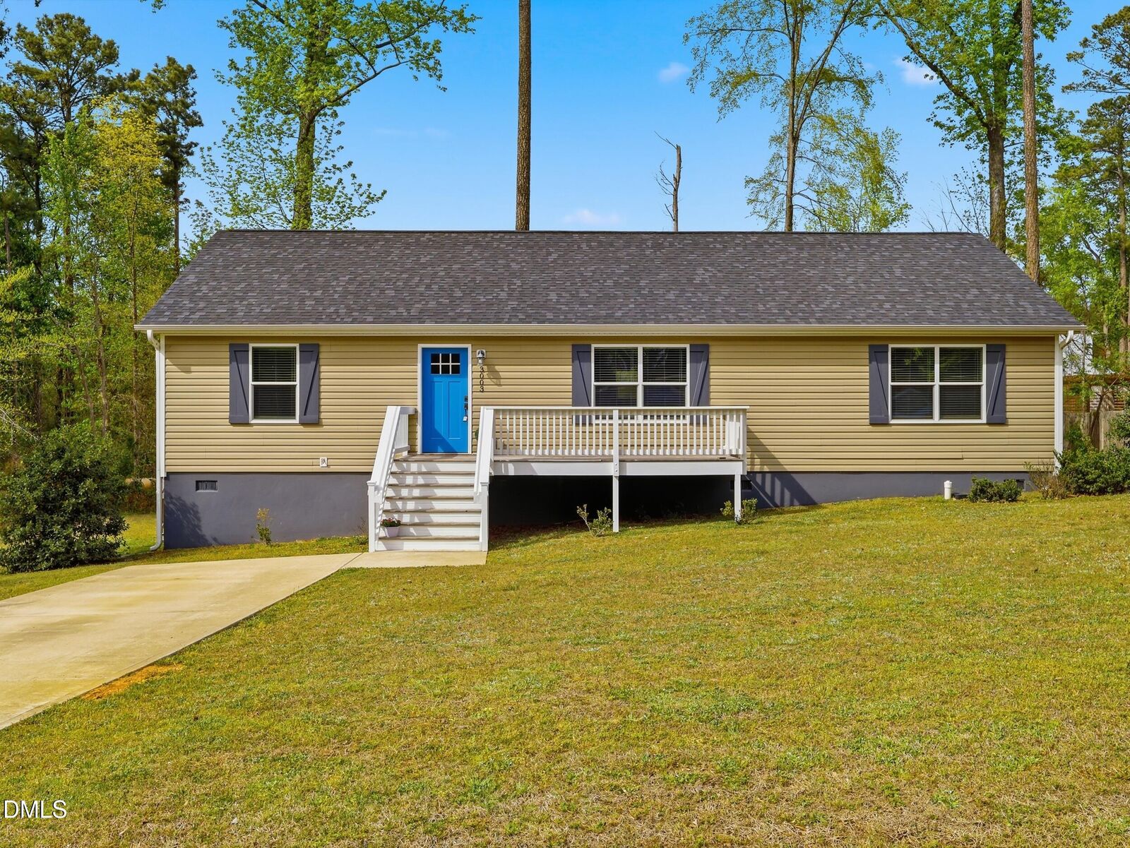 Property Photo:  3003 Dogwood Drive  NC 27604 