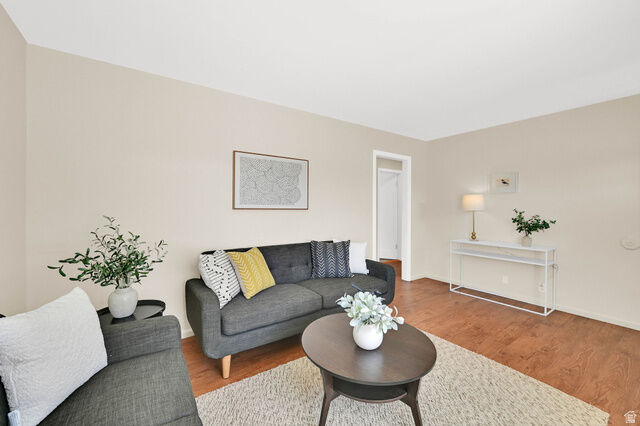 Property Photo: 1245 E Kensington Ave UT 84105