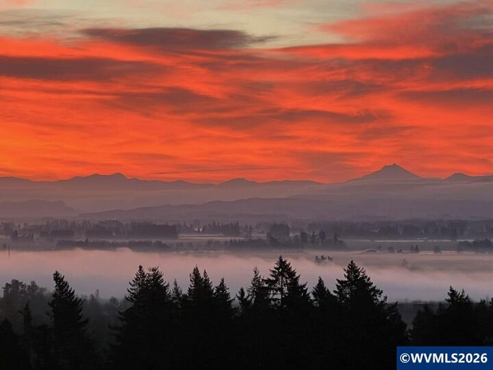 Property Photo:  5206 Josephine Ln SE  OR 97392 