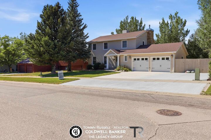 Property Photo:  3920 Eagle Drive  WY 82604 