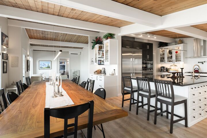 Property Photo: 195 Kelvin Grove Way BC V0N 2E0