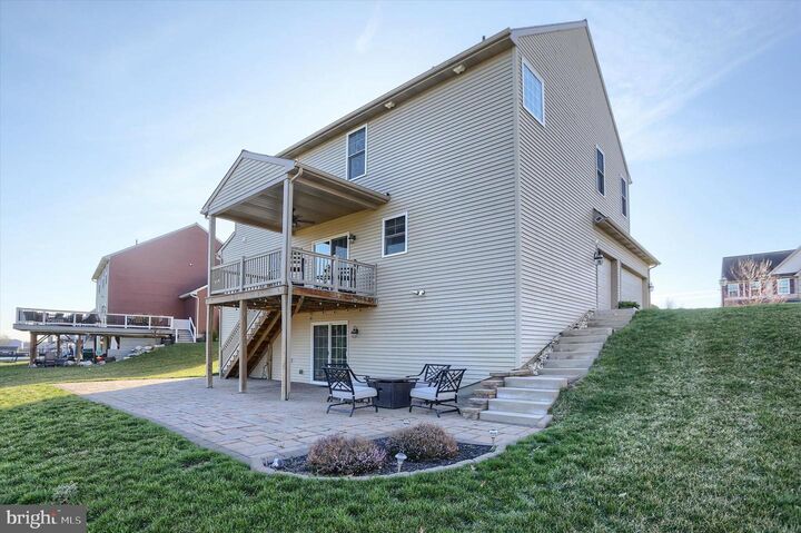 Property Photo:  1520 Zestar Drive  PA 17055 