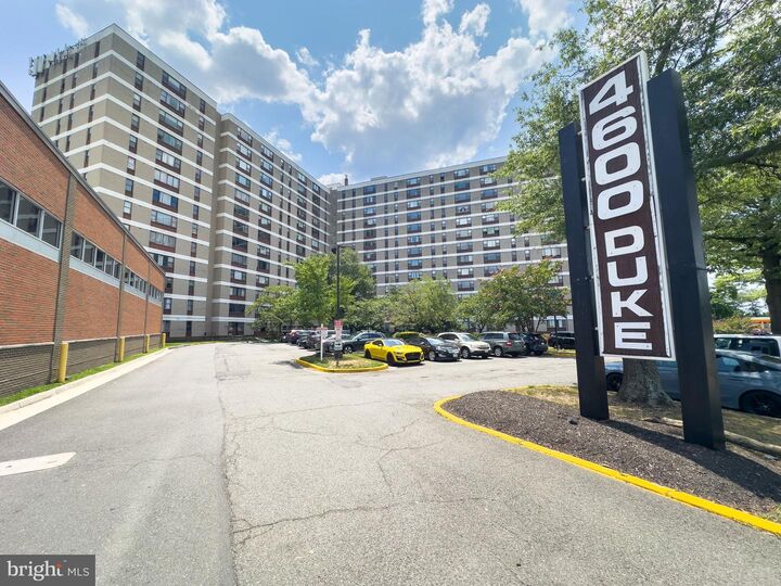 Property Photo:  4600 Duke Street 519  VA 22304 