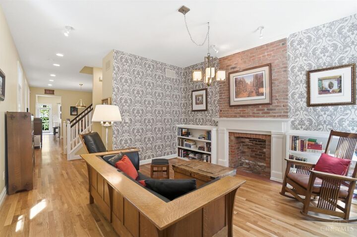 Property Photo:  426 E Twelfth Street  OH 45202 