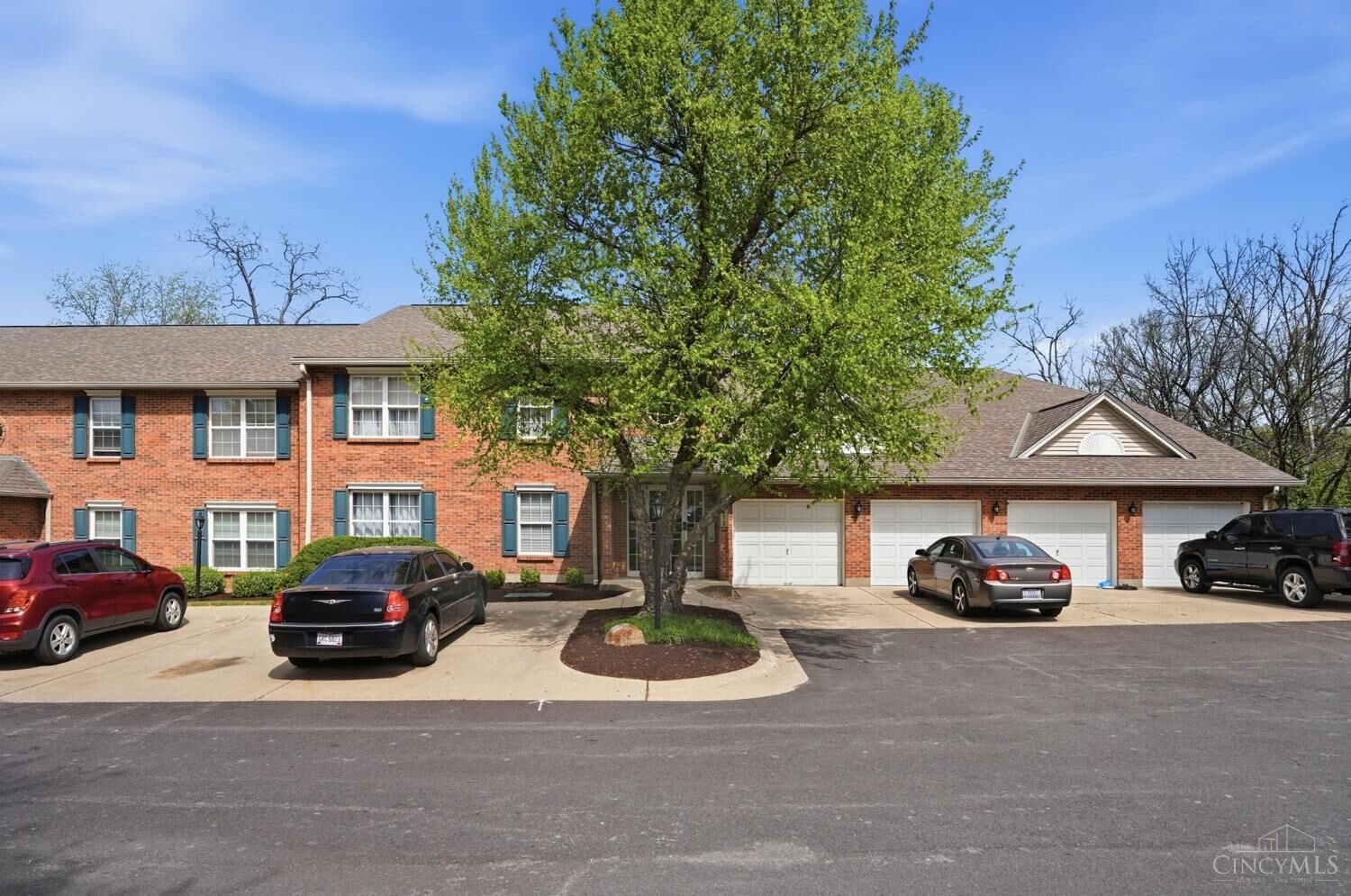 Property Photo:  3675 W Galbraith Road  OH 45247 