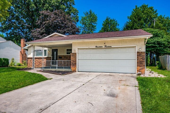 Property Photo:  1914 Walden Drive  OH 43229 