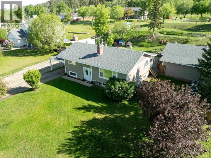 Property Photo: 5665 Horse Lake Road BC V0K 2E1