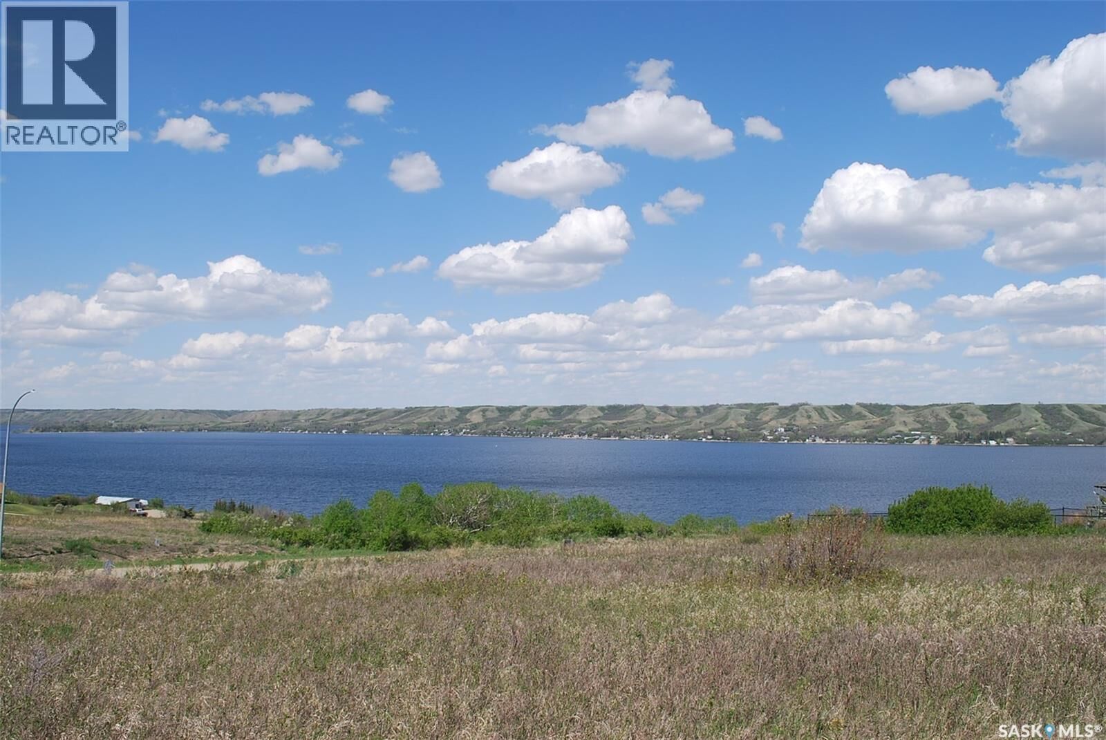 Property Photo:  601 Berry Hills Road  SK S0G 1S0 