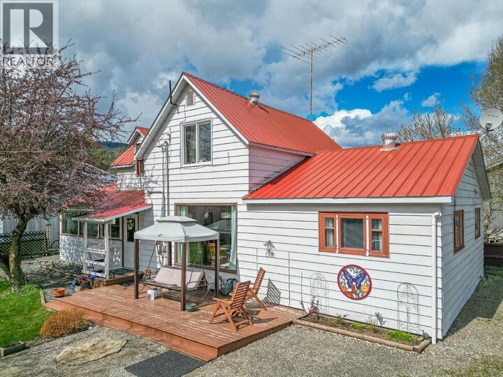 Property Photo:  189 Brickyard Road  BC V4Y 4B6 