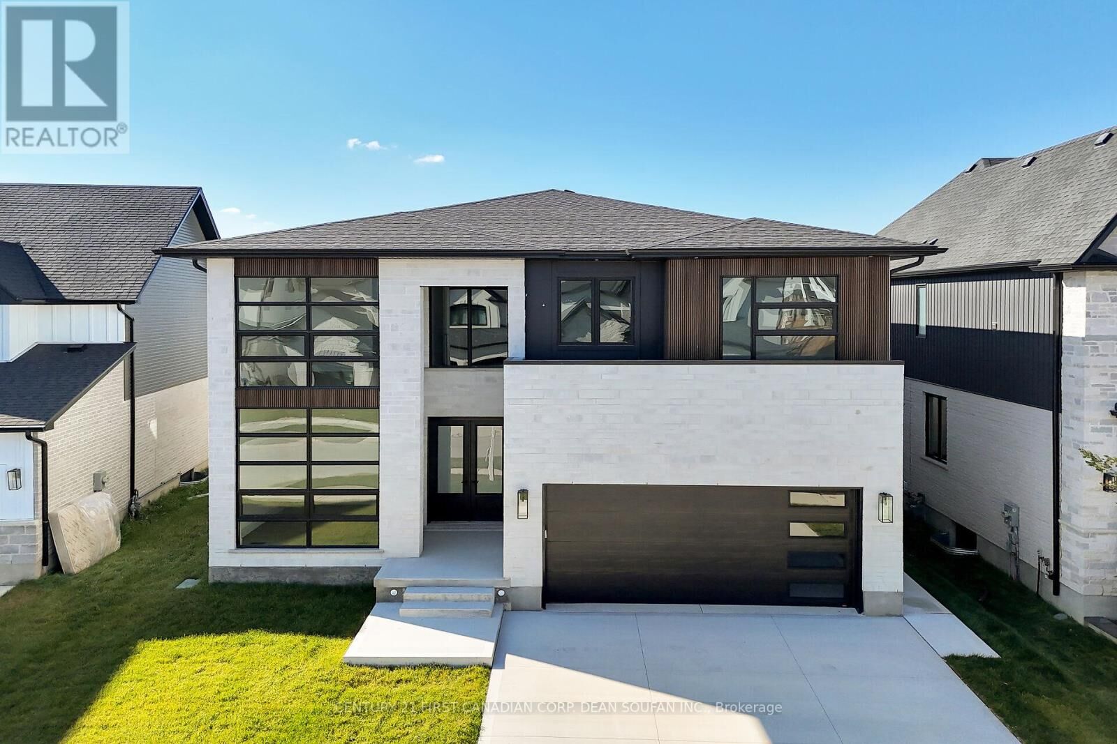 Property Photo: 3423 Isleworth Road ON N6P 0G8