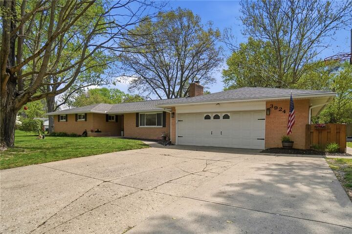 Property Photo:  3924 Rexford Road  OH 45430 