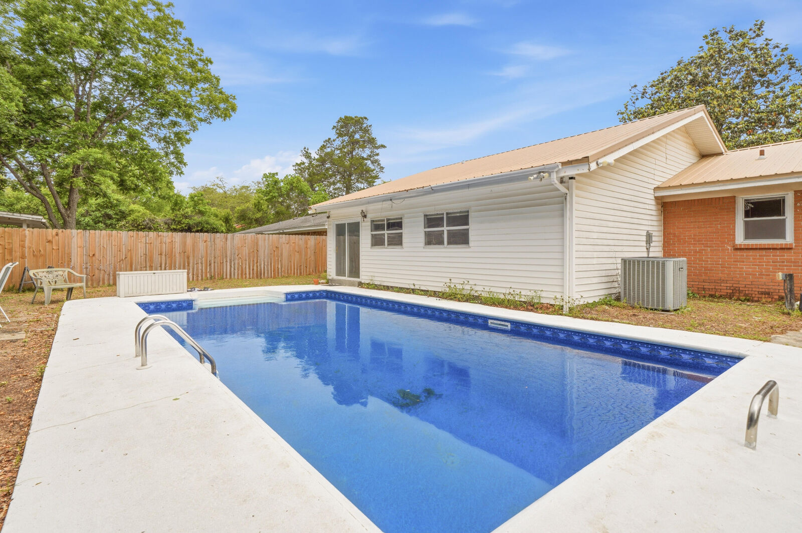 Property Photo:  504 23rd Street  FL 32578 