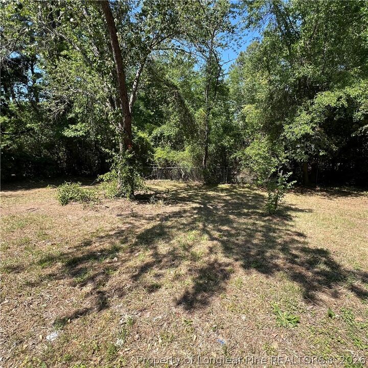 Property Photo:  2006 Shiloh Drive  NC 28304 