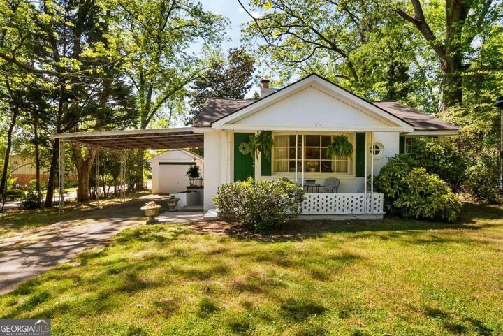 Property Photo:  2218 East Street SE  GA 30014 