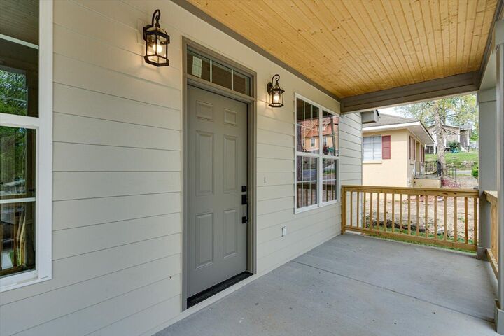 Property Photo:  602 Block Street  TN 37411 