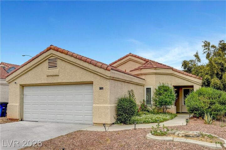 Property Photo:  6720 Silvery Avenue  NV 89108 