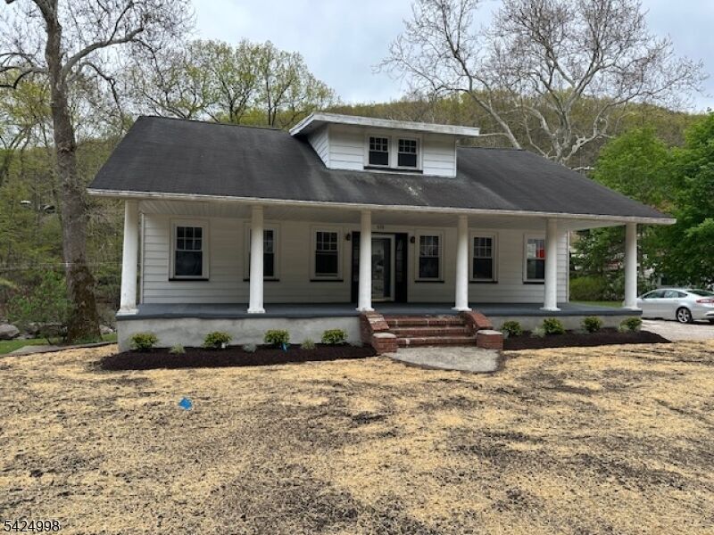 Property Photo:  515 Hamburg Tpke 2  NJ 07480 