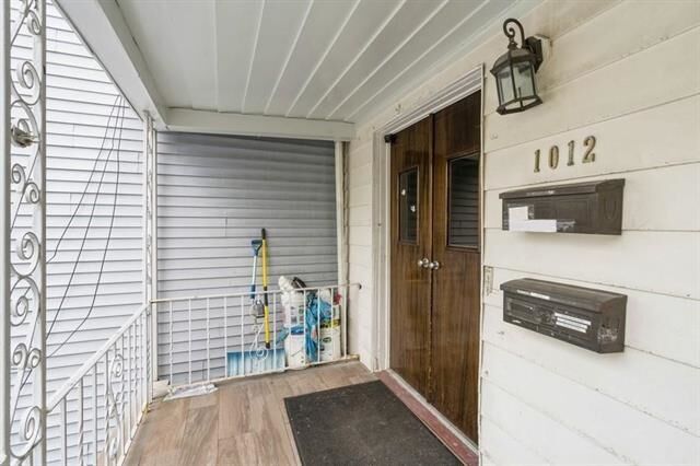 Property Photo:  1012 Paterson Plank Rd 1st Floor  NJ 07047 