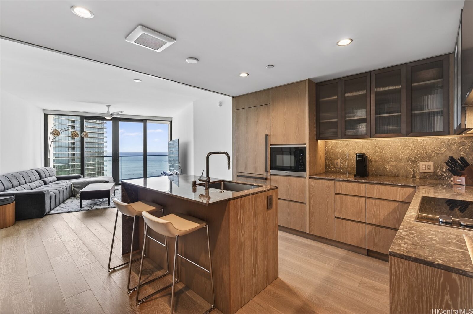 Property Photo:  1000 Auahi Street 2802  HI 96814 