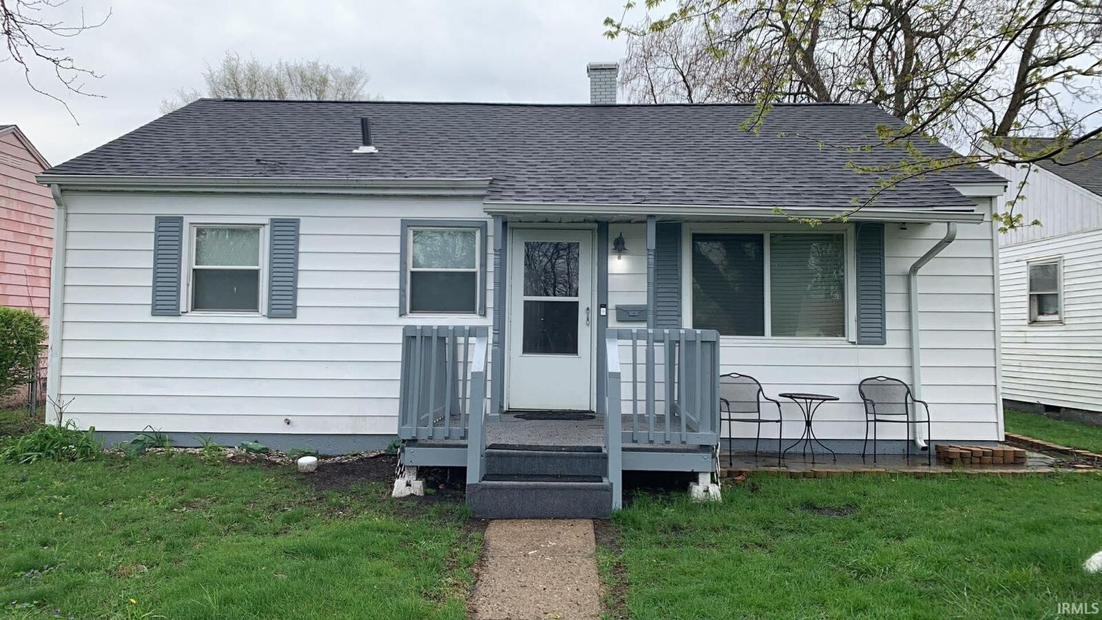 Property Photo:  138 N Illinois Street  IN 46619 