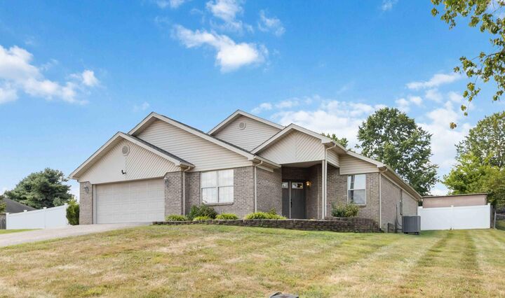 Property Photo:  84 Summit Pointe Drive  KY 42503 
