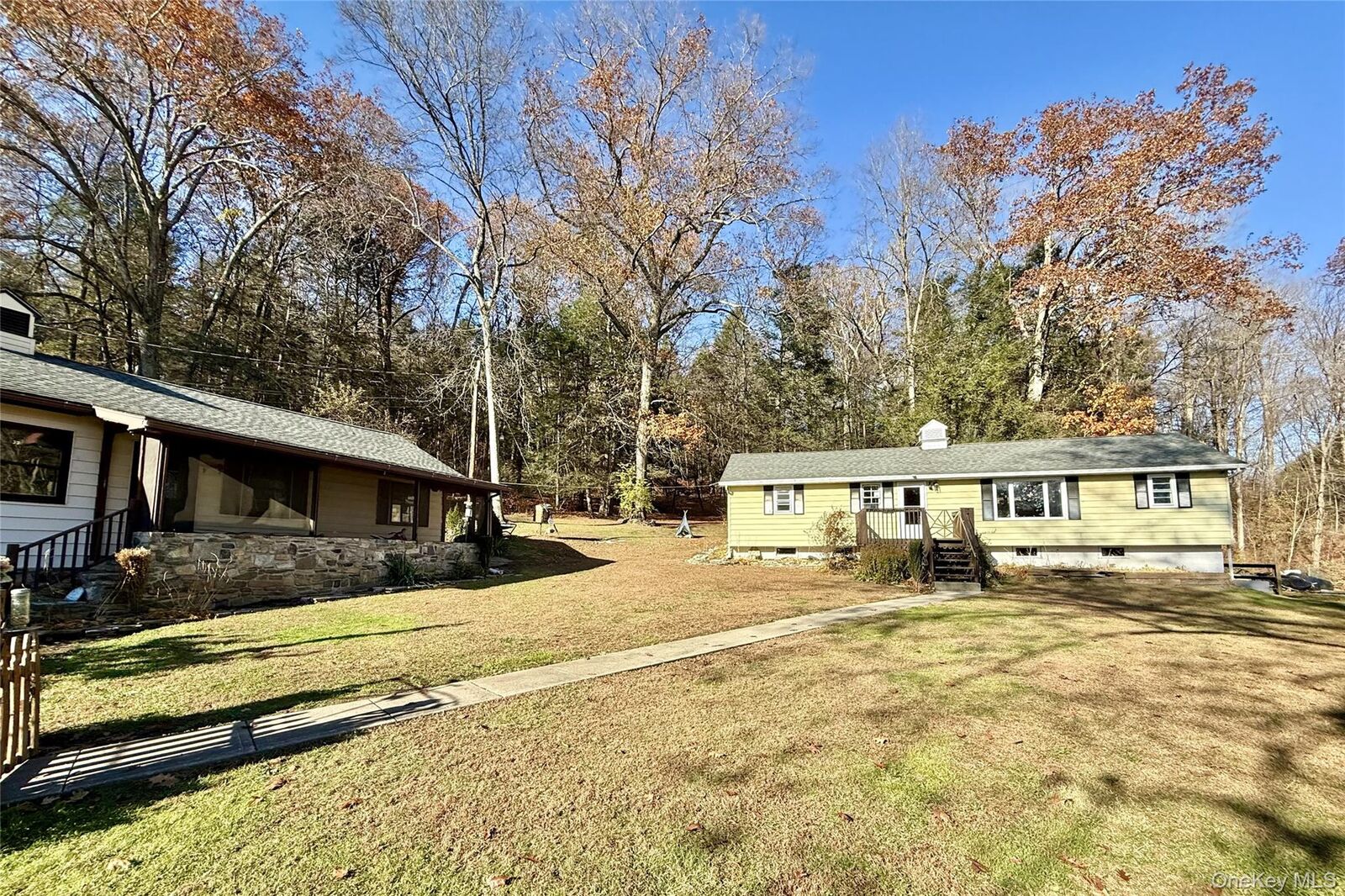 Property Photo:  14-16 Glen Hill  NY 12522 