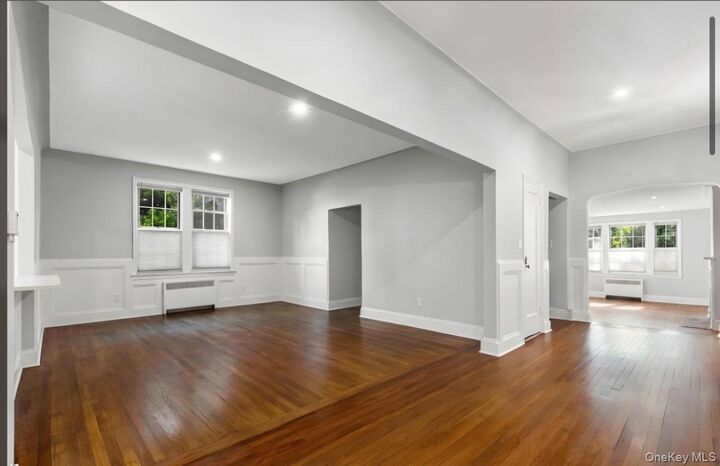 Property Photo:  25 Parkview Ave 1A  NY 10708 