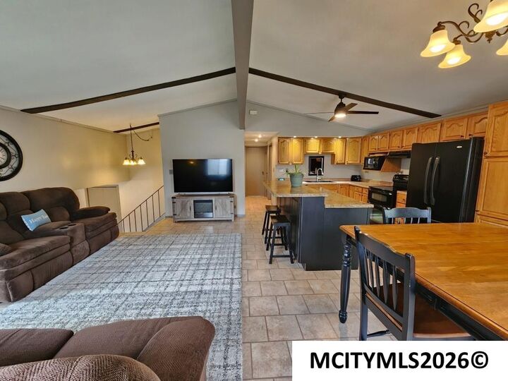 Property Photo:  15257 Thoburn Ave  IA 50428 