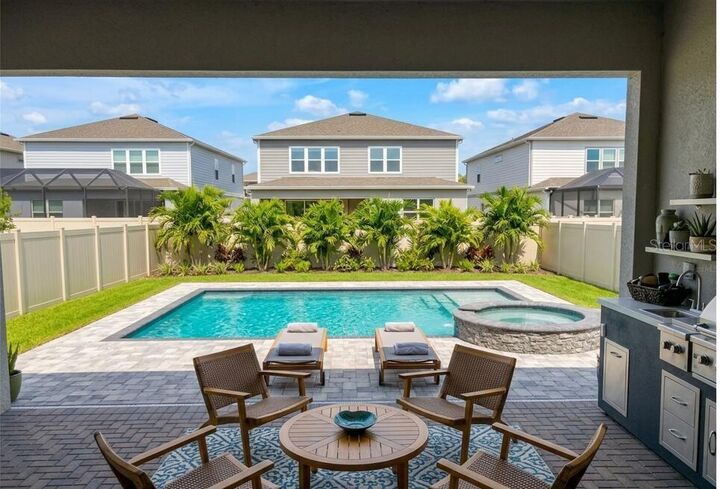 Property Photo: 13360 Panama Beach Court FL 32827