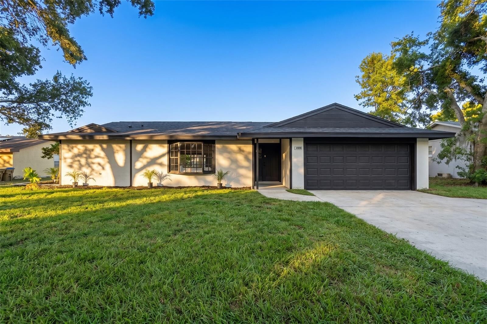 Property Photo: 2661 Ellen Avenue FL 34744