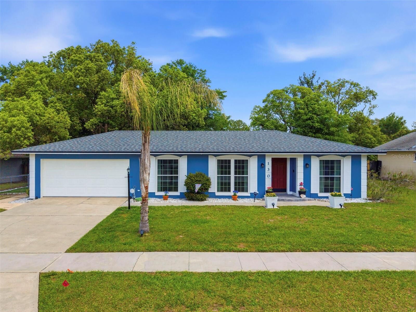 Property Photo:  130 Lemon Lane  FL 32750 