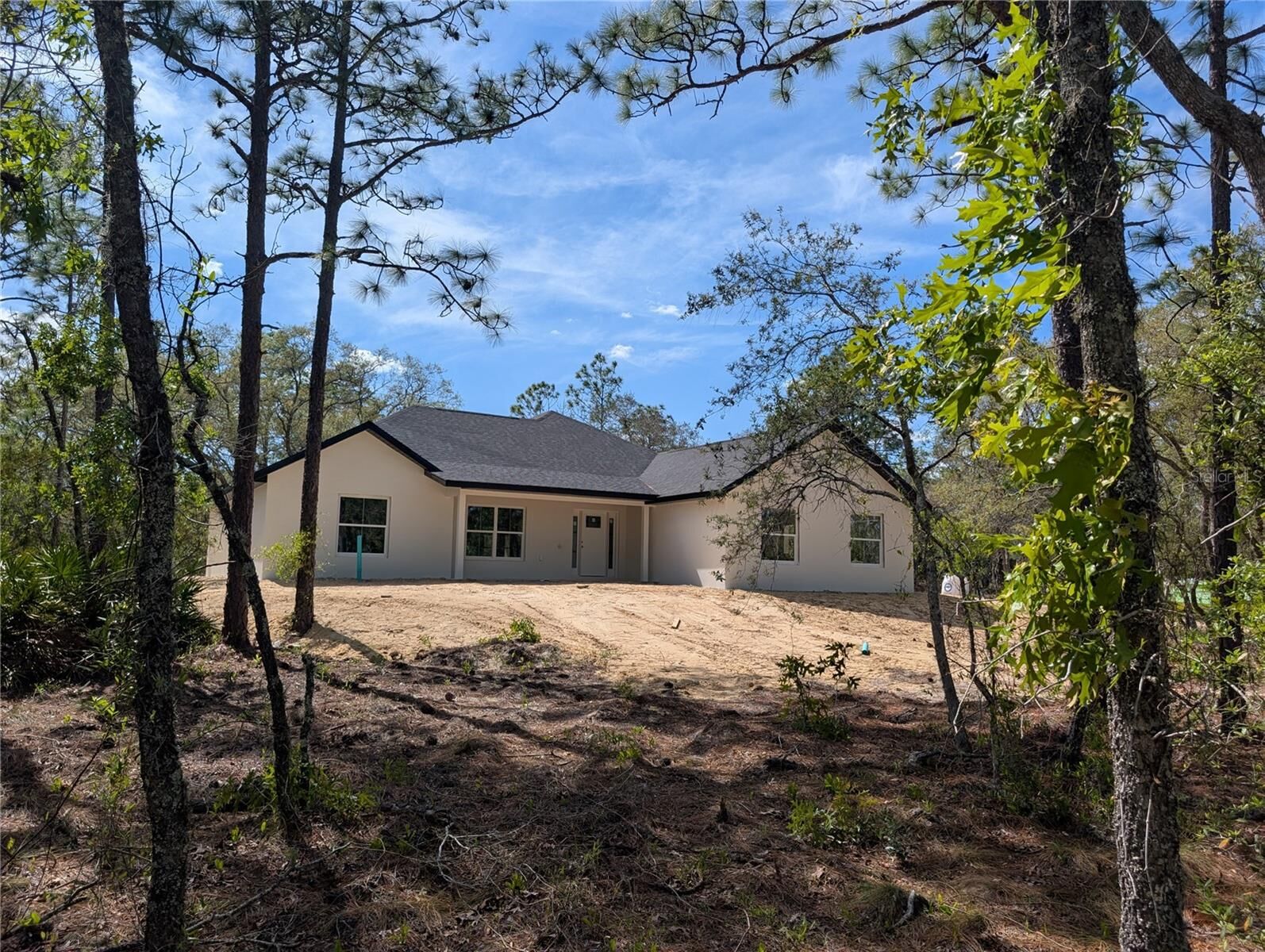 Property Photo: 8334 SW 122nd Avenue FL 34432